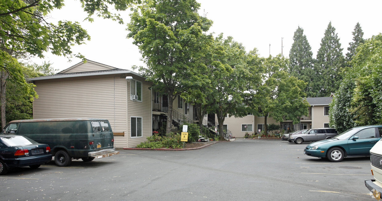 Primary Photo - Marion Street Apartments