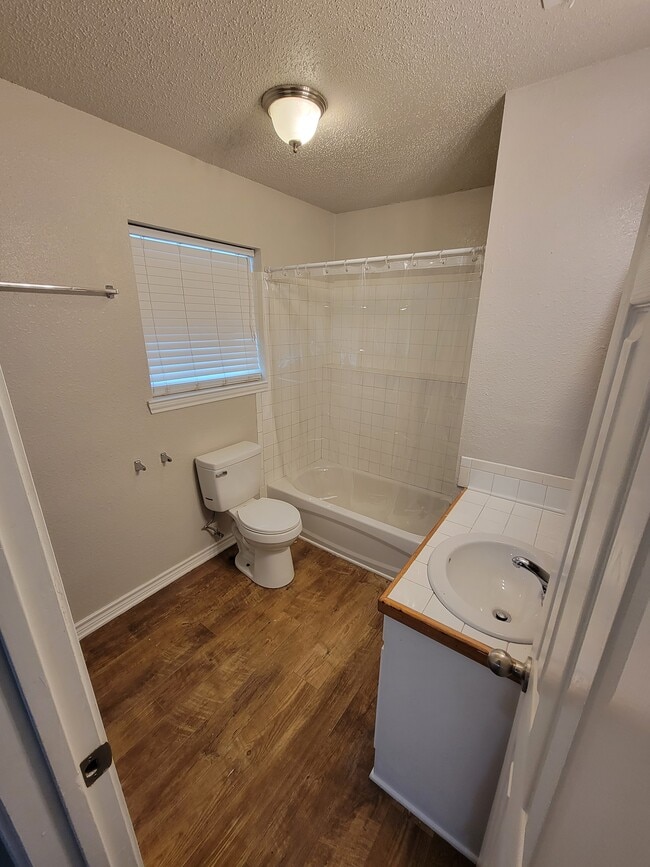 Foto del edificio - 900 N 8th St