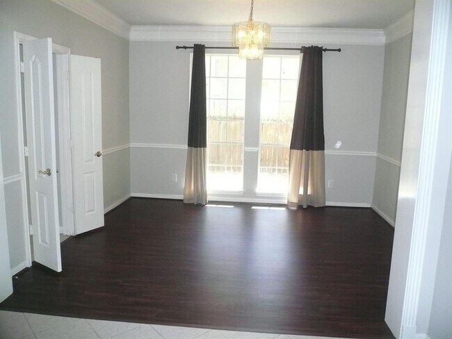 Foto del edificio - 1731 Northshore Dr