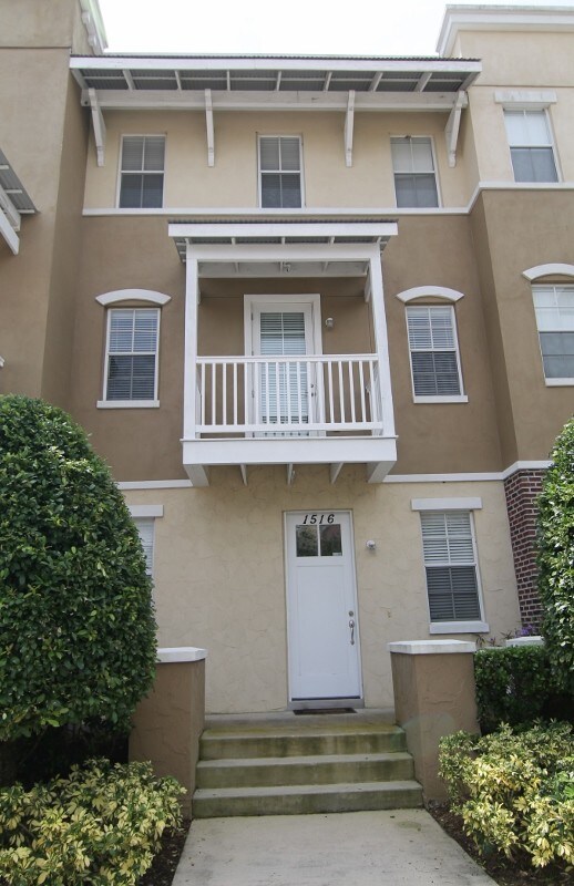 Building Photo - 1516 W Lemon St