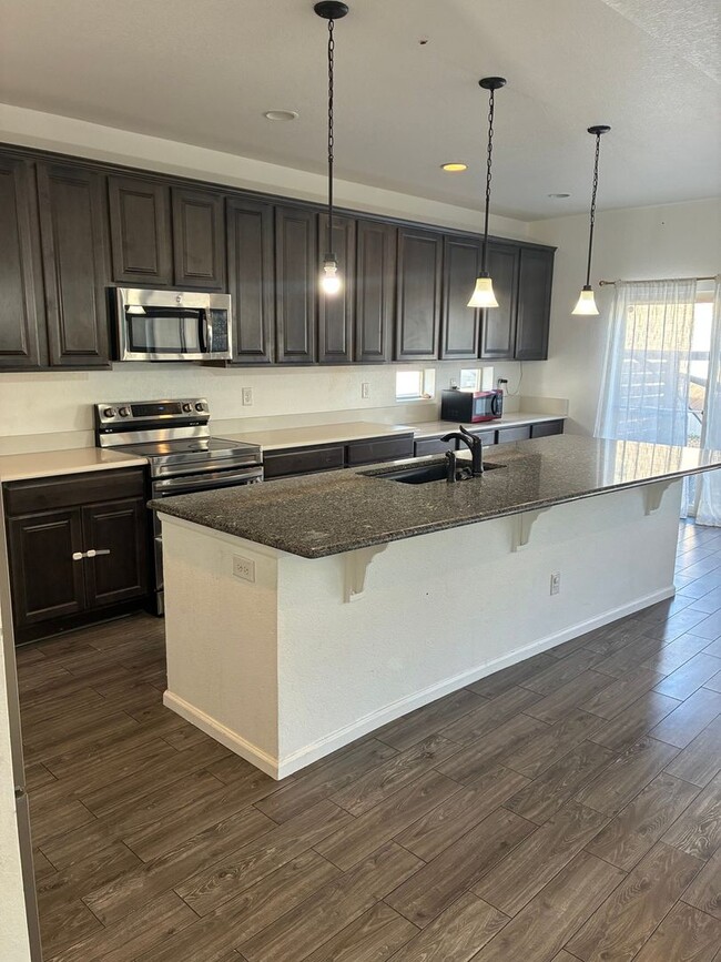 Foto del edificio - 18955 E Robins Pl