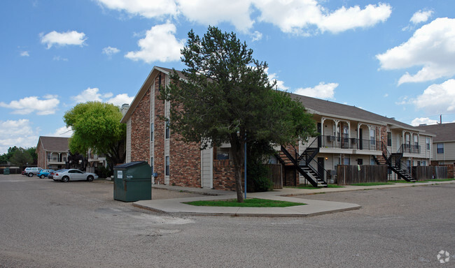 Building Photo - Farrar West