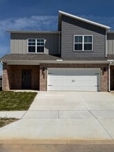 Building Photo - 1002 Seaborn Wy