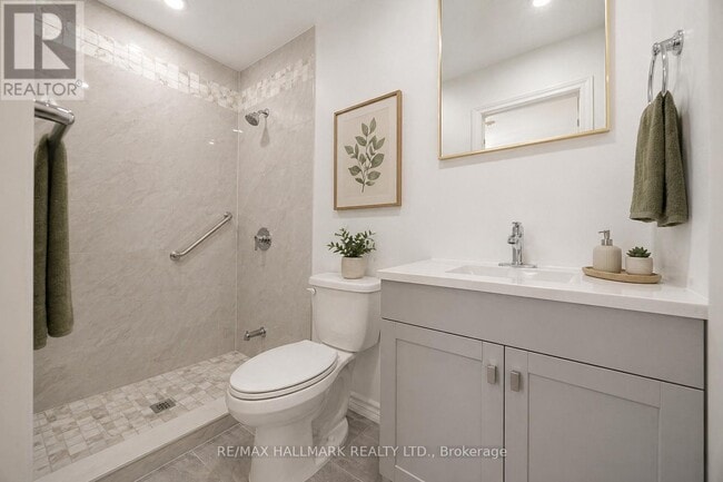 Building Photo - 2112 Truscott Dr