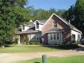 Building Photo - 11444 NW 18th Ln