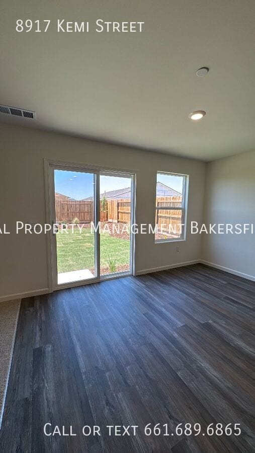 Building Photo - 8917 Kemi St