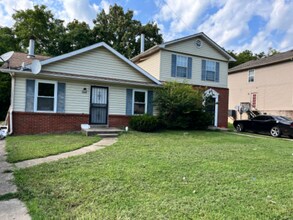 Building Photo - 1334 Bellshire Terrace Dr
