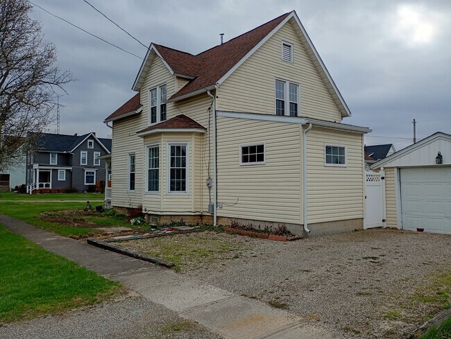 Foto del edificio - 501 W Main St