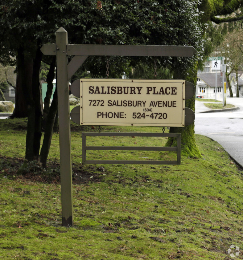 Building Photo - Salisbury Place