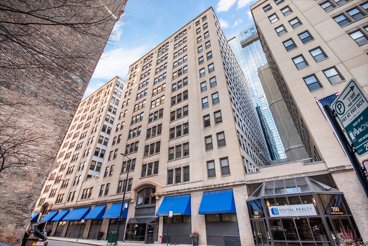 Primary Photo - 740 S Federal St