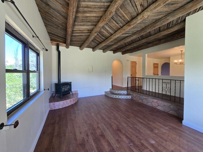 Building Photo - 14 Conchas Loop