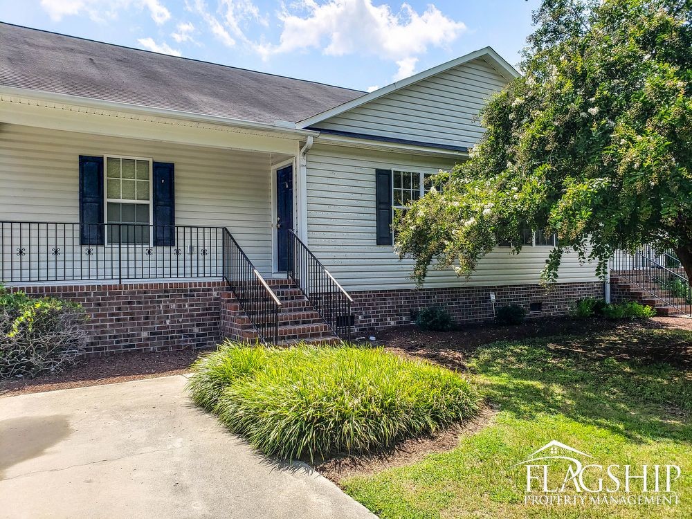 Foto principal - Cute Golf Course Duplex