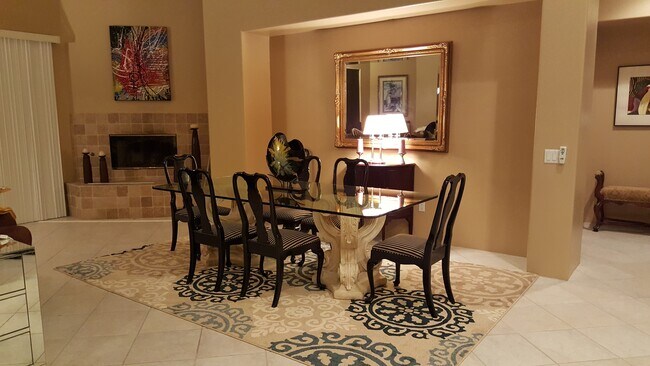 Foto del edificio - 74075 Alpine Ln