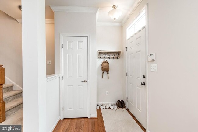 Foto del edificio - 12808 Gate Rail Rd