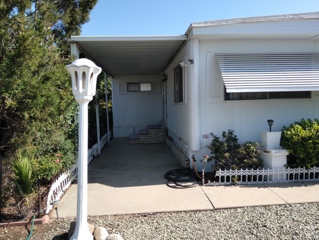 Building Photo - 23156 Skylink Dr