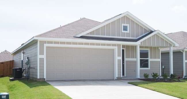 Building Photo - BRAND NEW 3 Bed 2 Bath in Princeton