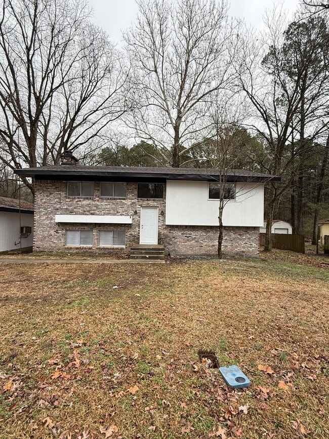 Building Photo - 1501 Chris Dr