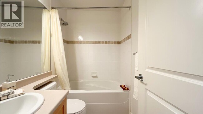 Building Photo - 312 7000 21 AVENUE