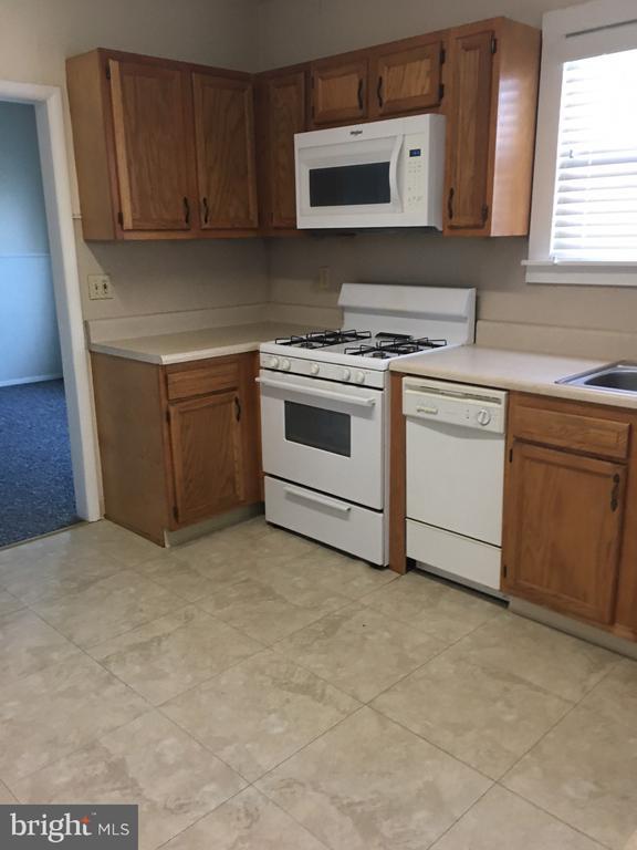 Foto del edificio - 1917 W High St