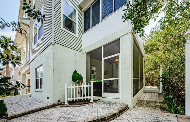Building Photo - 4844 Anchorage Cv