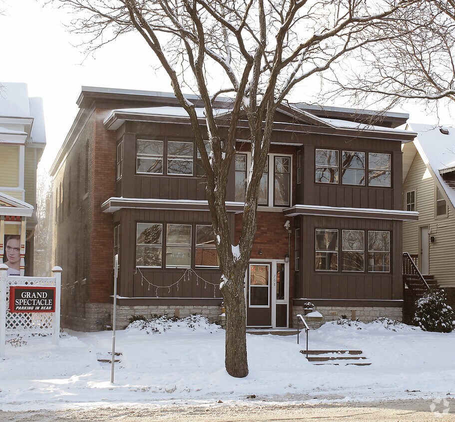 Primary Photo - 768 Grand Ave