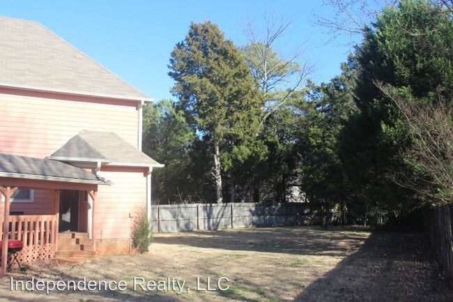 Building Photo - 3 br, 2.5 bath House - 1806 Hollytree Drive