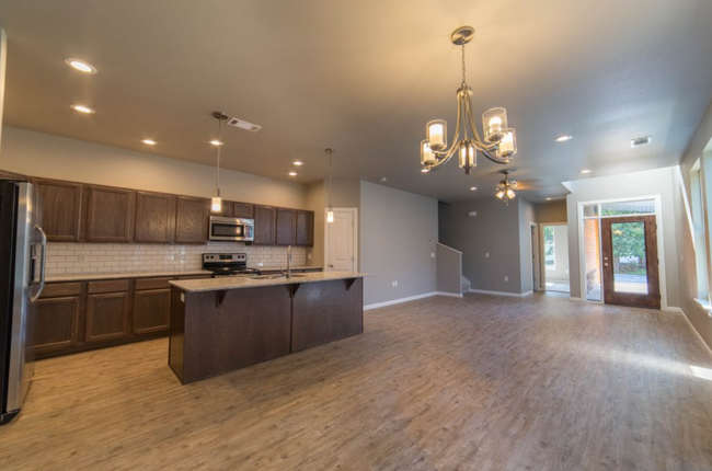 Foto del interior - North Cedar Townhomes