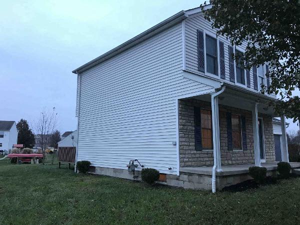 Building Photo - 1488 W Quail Run Dr