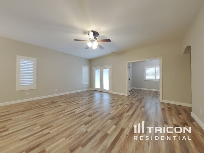 Building Photo - 12917 W Columbine Drive El Mirage AZ