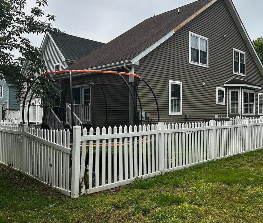 Foto del edificio - 30 Kelley Gibson St