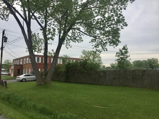 Front Exterior - 1426 W River Rd