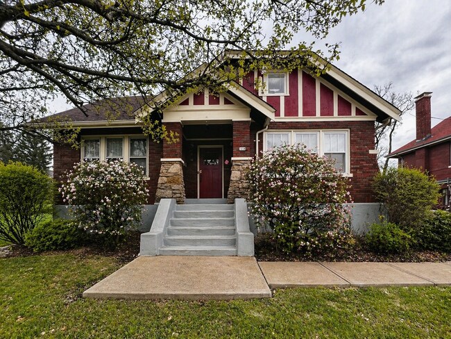 Foto del edificio - 1429 Dana Ave