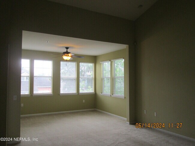Foto del edificio - 8550 Touchton Rd