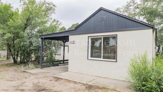 Building Photo - 1412 Columbine Rd