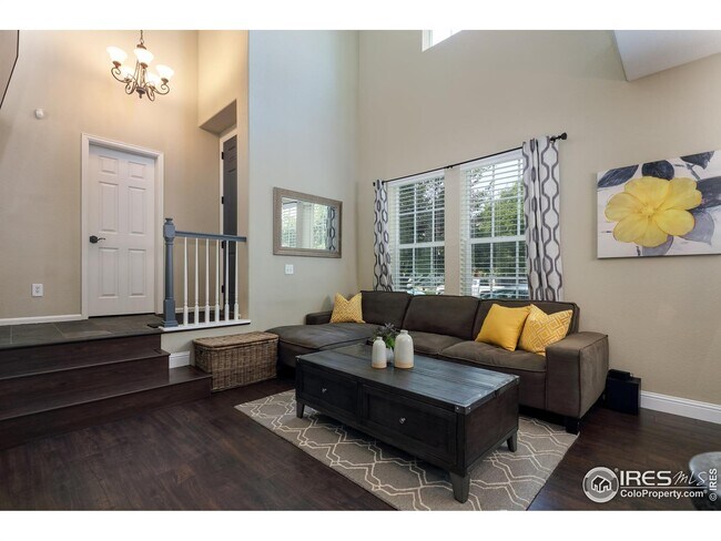 Foto del edificio - 2614 Roslyn St