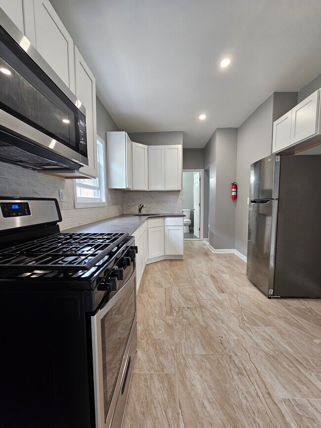 Foto del edificio - 127 Brookwood St