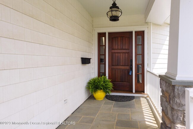 Foto del edificio - 2 Circle Dr