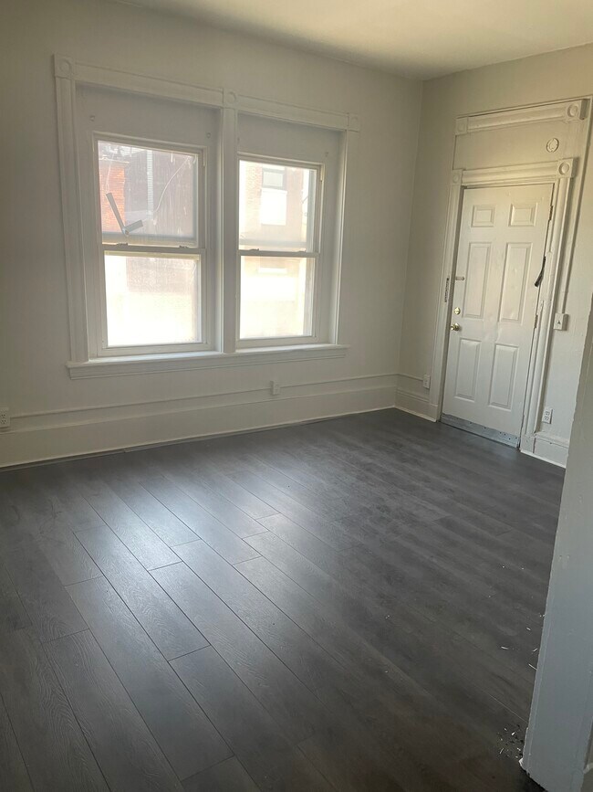 Living Area - 695 S Clinton Ave