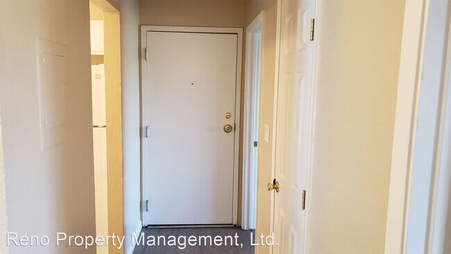 Foto del edificio - 2 br, 1 bath House - 3915 Clear Acre Lane ...