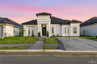 Building Photo - 18 East St