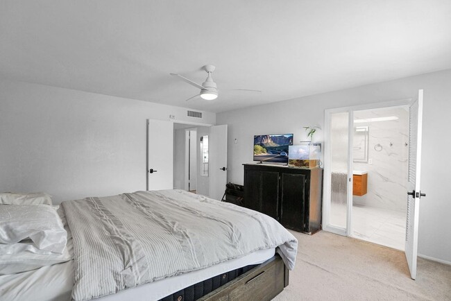 Foto del edificio - 2420 W Mandalay Ln