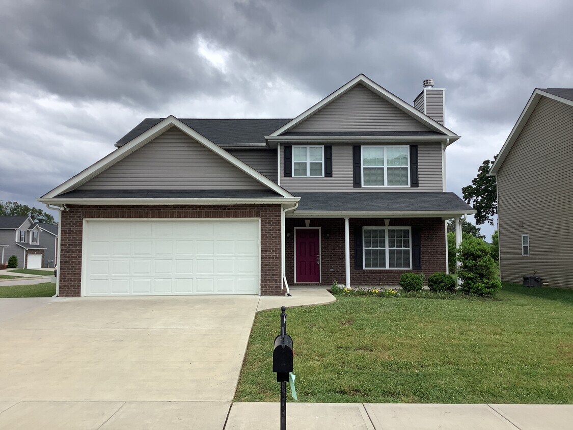 7730 Budding Vine Lane House for Rent in Knoxville, TN