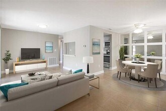 Building Photo - 138 Hunter Lake Dr