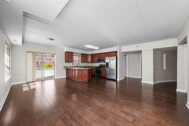 Foto del edificio - 6636 W 65th St