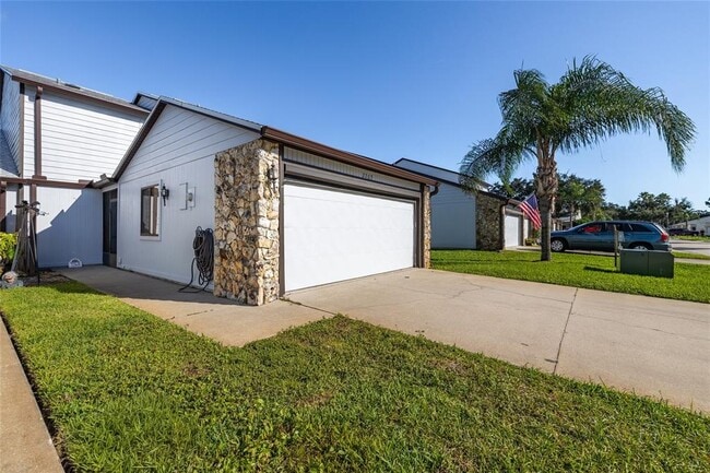 Foto del edificio - 2263 Deerwood Dr