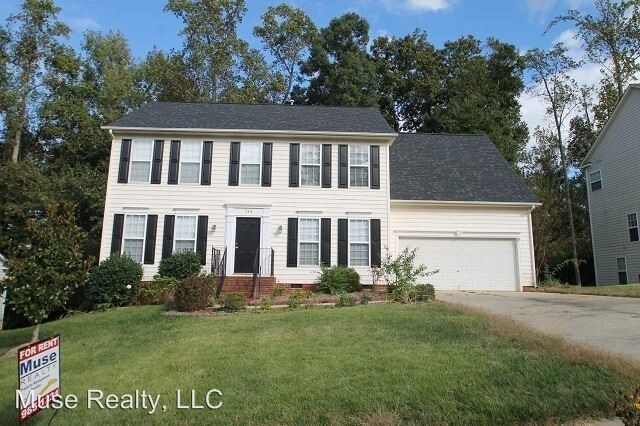 Primary Photo - 4 br, 2.5 bath House - 724 Knightswood Road