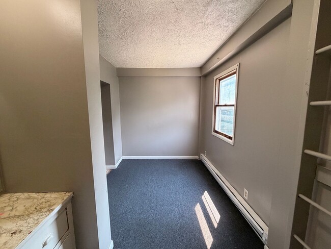 Building Photo - 3601 W Highland Blvd