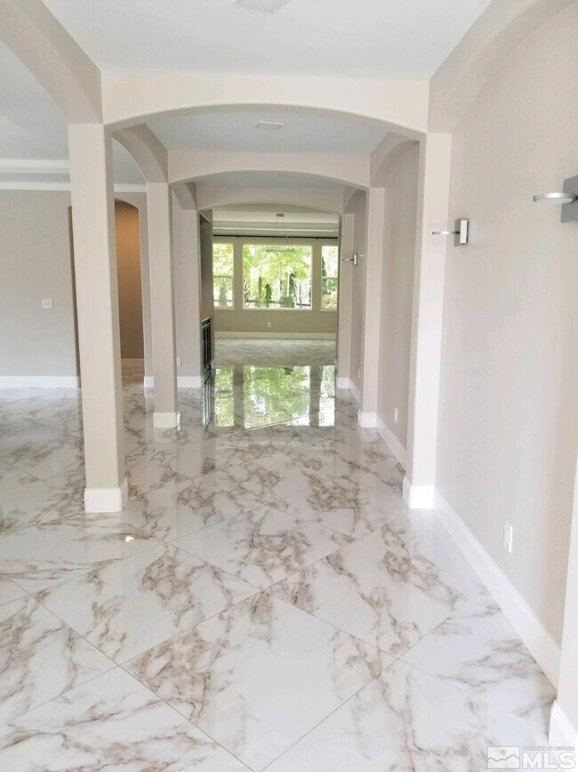 Foto del edificio - 8155 Willow Ranch Trail