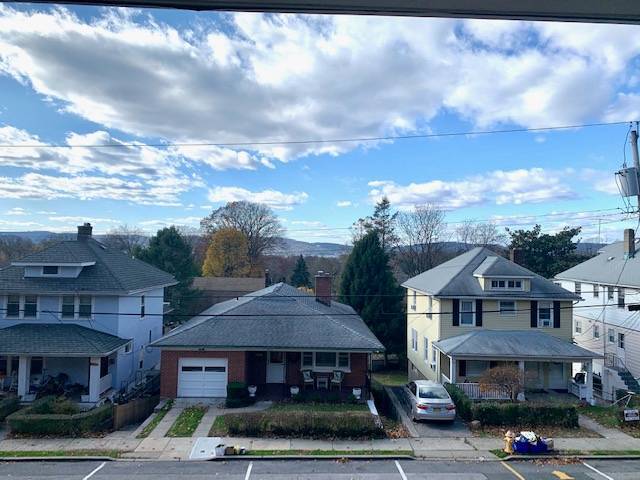 Building Photo - 120 New Broadway