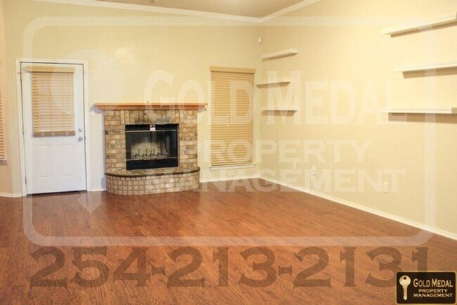 Foto del edificio - 602 Arapaho Dr